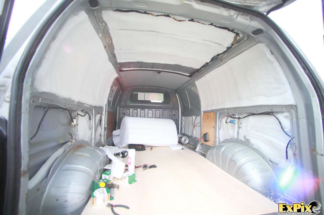 Absoft van insulation for soundproofing and thermal insulation installed inside a van